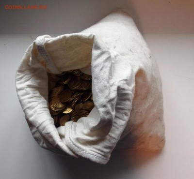 ФИКС: 10 и 50 коп 2015 ммд - 100 пар по 300 руб - 10 коп 2015 мешок.JPG