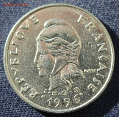 С 1 руб. НОВАЯ КАЛЕДОНИЯ 10 франков 1996г. ЛОДКА  до 4.03 - IMG_0121.JPG