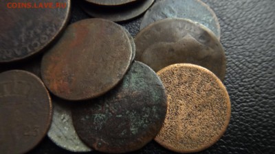 С РУБЛЯ 13 монет инострани  с 1791г на опыты до 10.03 22.00м - DSC04601.JPG