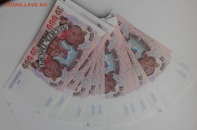 10 000 рублей 1992 года № подряд больше 60 банкнот - 20160312_064737
