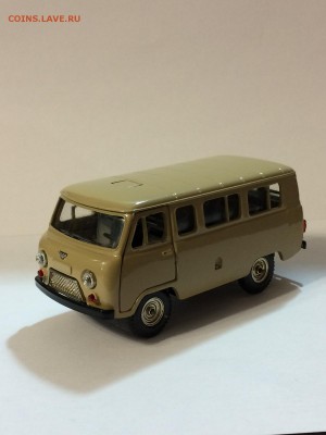 Автомодель 1:43 УАЗ-452В "Буханка" - 2016-03-03 20-44-54.JPG