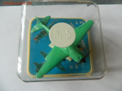 Истребитель Ла-5 масштабная модель СССР металл 1:72 - DSCN7352.JPG