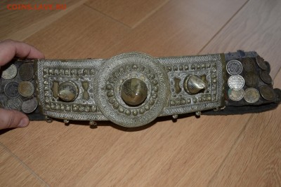 Старинный пояс украшенный монетами - DSC_9178.JPG