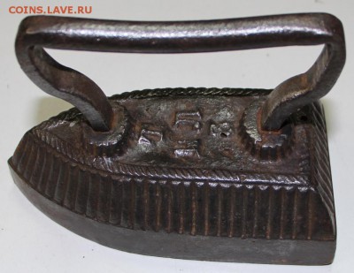Утюг литой. ********** 3,04,16 в 22,00 - 28,03,2 028