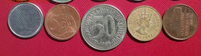 40 иностранных  монет без повторов       до 8.04.16    22.00 - 2016-04-04 21.59.26