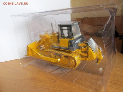 Модель 1:35 бульдозер ZOOMLION до 11.04.2016 - 3.JPG