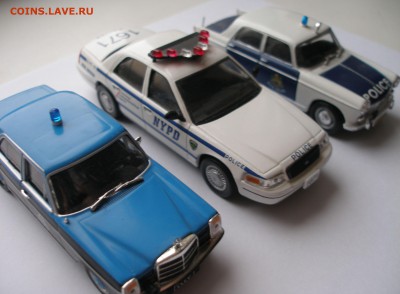 Полицейские Машины Мира 1:43 5шт. до 7.04 с рубля Короткий - P3250008.JPG