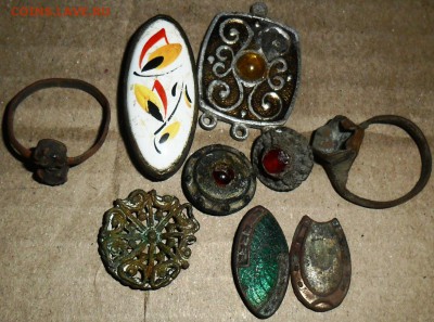 Медальон,пуговицы,браслет,колечки,значки и др."Старина". - SAM_1873.JPG