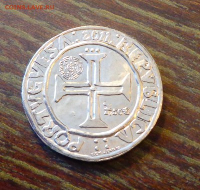 ПОРТУГАЛИЯ - 7,5 евро КОРОЛЬ МАНУЭЛЬ I до 15.04., 22.00 - Португалия 7.5 евро 2011 Португал короля Мануэля (крест и герб)