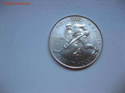 ЧЕХОСЛОВАКИЯ,100 крон 1985г(ЧМ по хоккею в Праге)!до 21.04.2 - IMG_3415.JPG