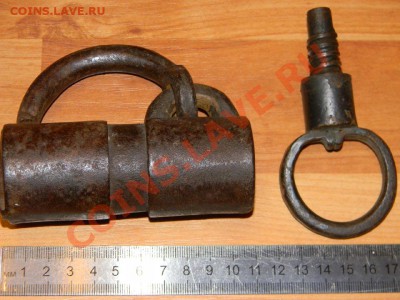 Старый кованный замок - д.з. 019