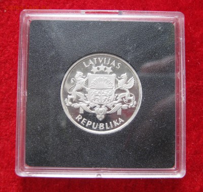 ЛАТВИЯ 2 лата 1993. 75 лет НЕЗАВИСИМОСТИ. ПРУФ. - 043.JPG
