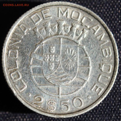 2 эскудо 1942г. до 26.04 в 22 - IMG_1549.JPG