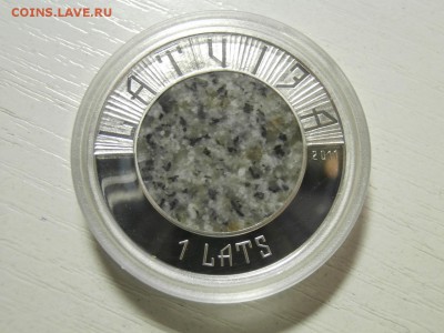 КАМЕННАЯ МОНЕТА 1 ЛАТ 2011 - P4238111.JPG