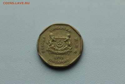 Сингапур 1 доллар 1995 цветок     01.05_22:00 - IMG_2936.JPG