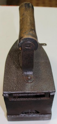 Утюг угольный Касли. ********* 3,05,16 в 22,00 - 28,03,2б 013