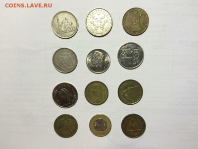 Альбом с монетами оцените - 20