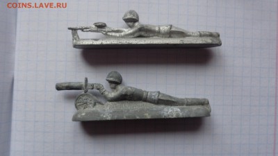 Солдатики : моряки ,самолеты,пулеметчики...олово 10 шт 8.6 - DSC00787.JPG