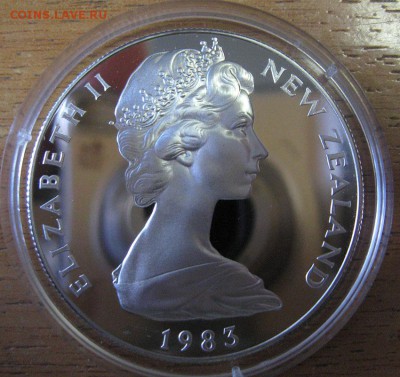 1 доллар 1983г Новая Зеландия (серебро) - IMG_0872.JPG