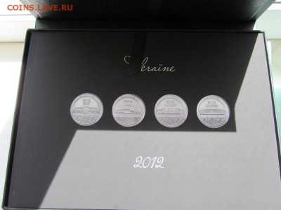 СПОРТ Жетоны ЕВРО-2012(20 жетонов)в коробке,с буклетом,Украи - б.JPG