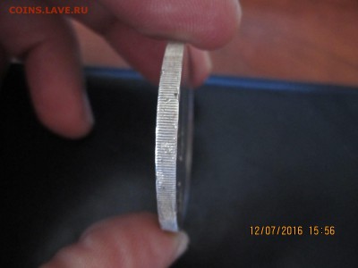 3 рубля Соболь 1995 с забоинами с цены металла - IMG_4078.JPG
