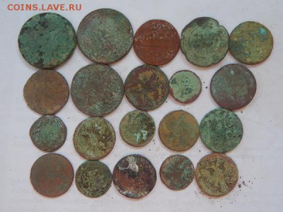 лот копанины монеты пуговы ложки+бонус - DSCN2641.JPG
