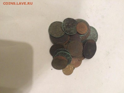 33 монеты не чищенные ДАРОМ - 222