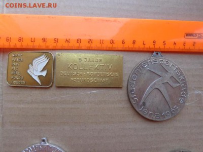 Медаль 3 шт иностранные  с рубля - DSC02519.JPG