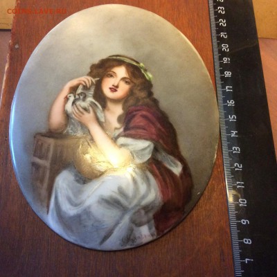 Куплю плакетки (мини картины) нарисованные на фарфоре - image