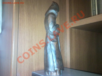 Фигурка монаха - 8 002