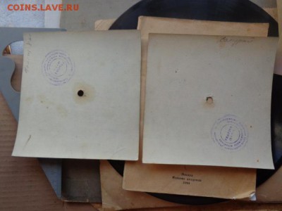 Пластинки 60-х  гибкие  с рубля   2 шт до 8.8 - DSC01959.JPG