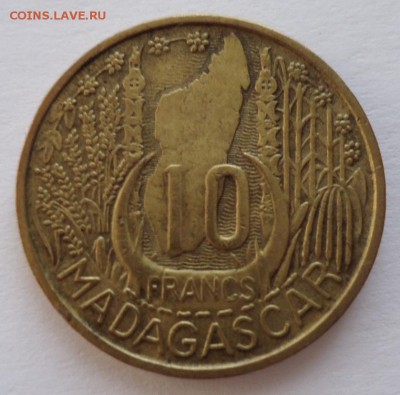 МАДАГАСКАР ФРАНЦУЗСКИЙ 10 ФРАНКОВ 1953 ДО 27.08.16 в 22. - DSC02607.JPG