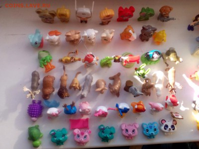 137 штук киндер сюрприз - image