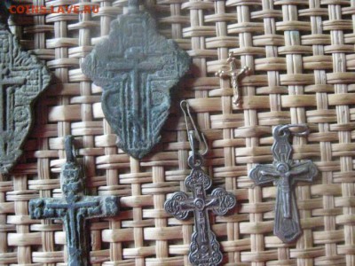 Крестики, 8 шт. Есть 2 серебра. До 8.09.2016г. - 8.09 016.JPG