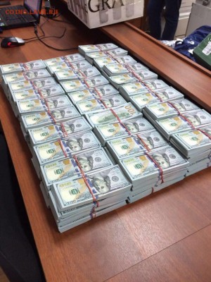 Что нашли при обыске в квартире полковника МВД - 2f8c56434af64708bc65e927665cd170