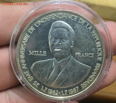 Руанда 1000 франков  1989 г.  2 штук. Оценка. - 1