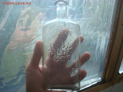 Аптечная бутылка большая и др. 19 век. - DSC00782.JPG