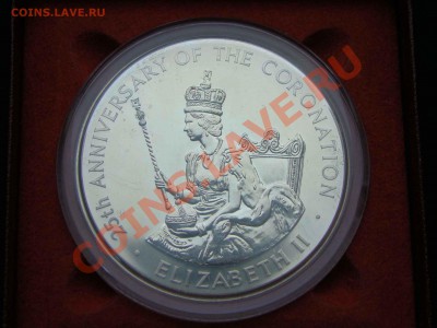 Ямайка. 25 долларов 1978. Серебро, 136 грамм. В футляре - DSC06577.JPG
