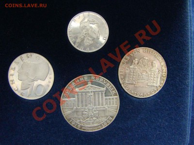 Австрия. Набор серебряных монет 1968 года. Футляр - DSC06586.JPG