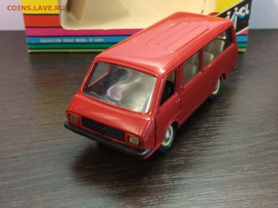 Масштабная 1:43 модель автомобиля РАФ-2203 - 2016-05-26 18-08-35.JPG