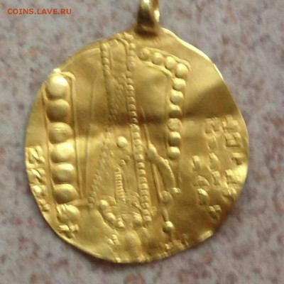 Золото Византия? - image-0-02-05-6ef7ecbb51b9c0e79e657d9a5baa45ab86355347a1f84bd0220a2f1f638634b4-V