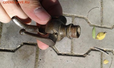НОСИК ОТ САМОВАРА СТРАННЫЙ - резьба