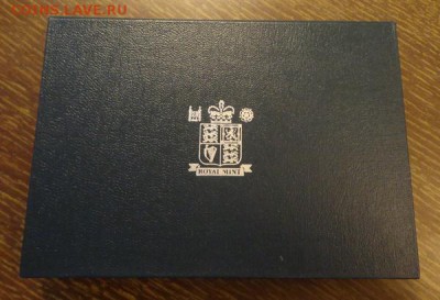 АНГЛИЯ - оф. жесткий набор 1996 г. книжечка до 11.10, 22.00 - Англия набор 1996 коробка