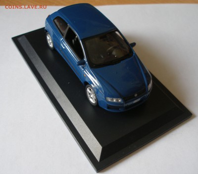Модель автомобиля FIAT Stilo 2002 1:43 с 200р. до 11.10 - P1010052.JPG