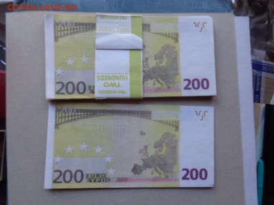 Фантики ,имитация доллар,евро  5 шт  до 24.10  в 21-20 мск - DSC05706.JPG