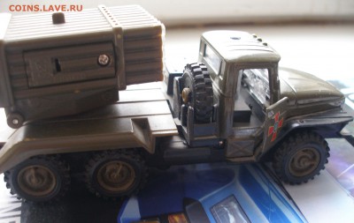 Масштабная Модель Урал с ракетной установкой со100р до 13.11 - P1060004.JPG