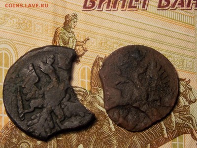 Полушка 1737г. Денга 1741г. по фиксу.Брак - DSCN5141.JPG