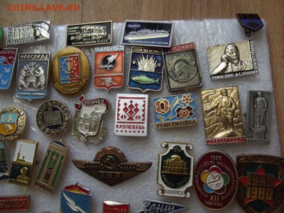 Значки СССР разные 207 шт. - DSCF5334-1.JPG