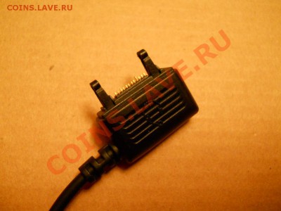 Гарнитуры-наушники Sony Ericsson (фирменные) по 250 и 400 р. - DSCN1109.JPG