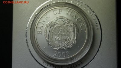 НАУРА 10$ МОНЕТА К НОВОМУ ГОДУ ДЕД МОРОЗ В 3D короп+сертиф - 6.JPG